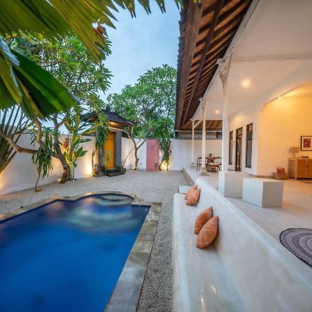 Villa Dadirri - In The Heart Of Seminyak - Walking Distance From Restaurants, Bars And Beach - Perfect Location Esterno foto